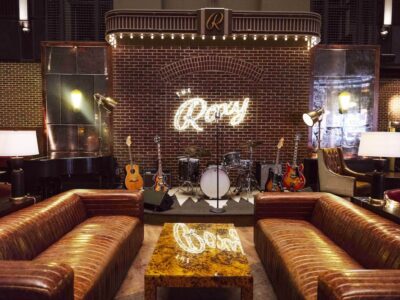 Roxy Bar