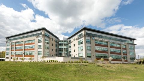 St. Joseph's University Medical Center